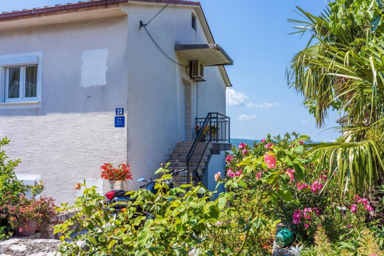 Apartman Dora Crikvenica Extérieur photo